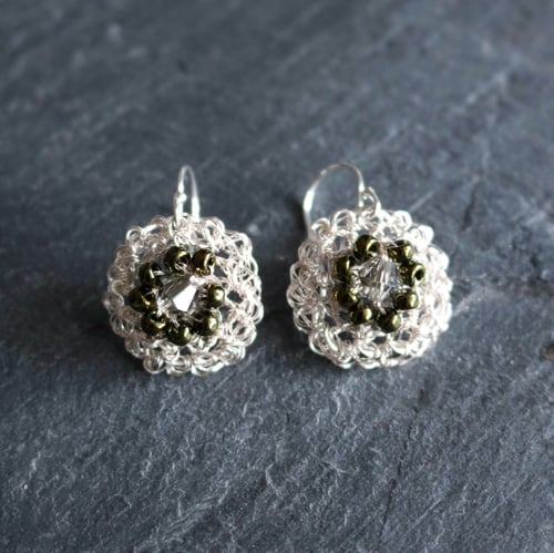 Image of PHOOL Earrings - Gypsophila