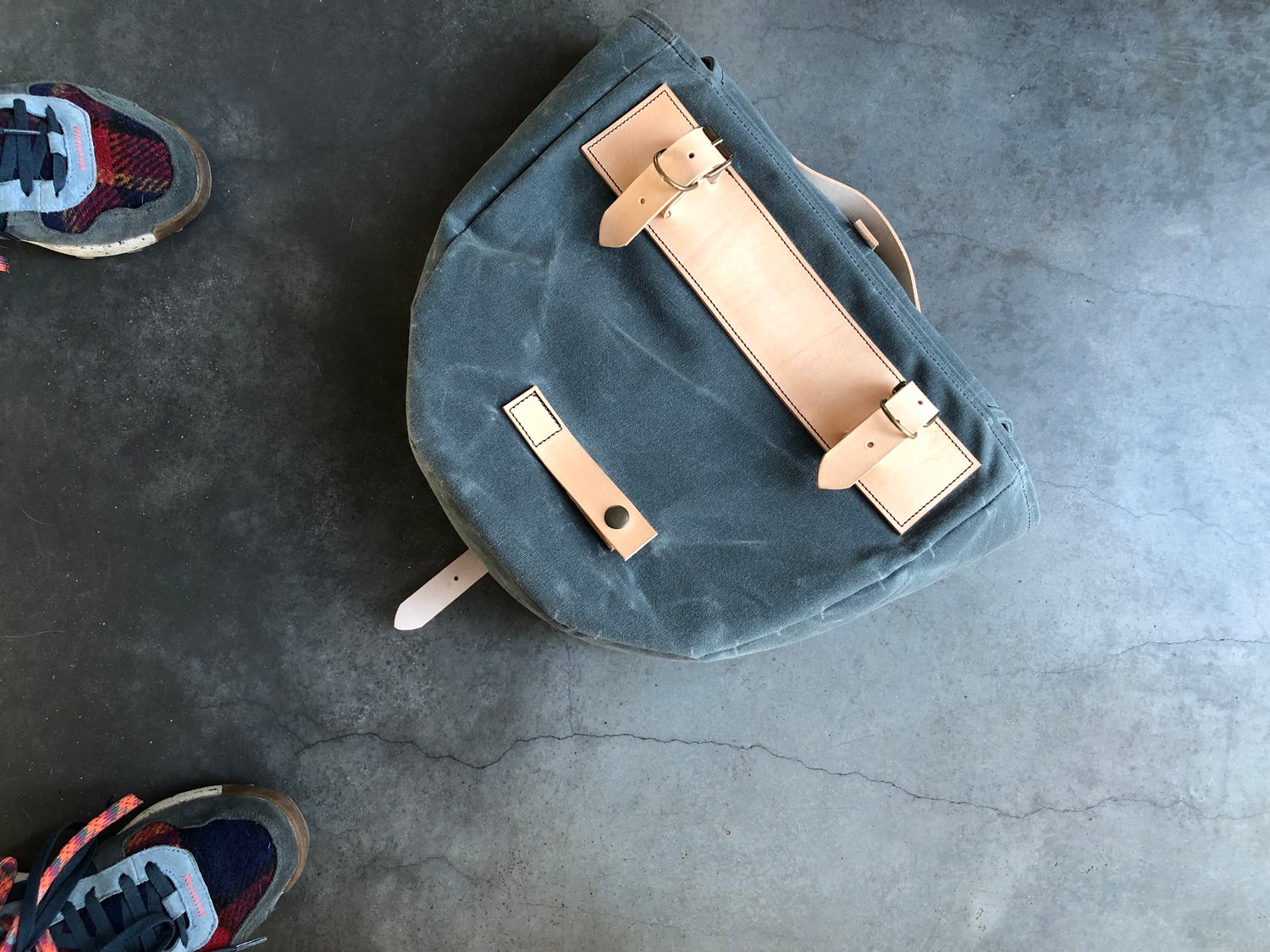 Image of Waxed canvas pannier / bicycle bag with flap, bike accessories