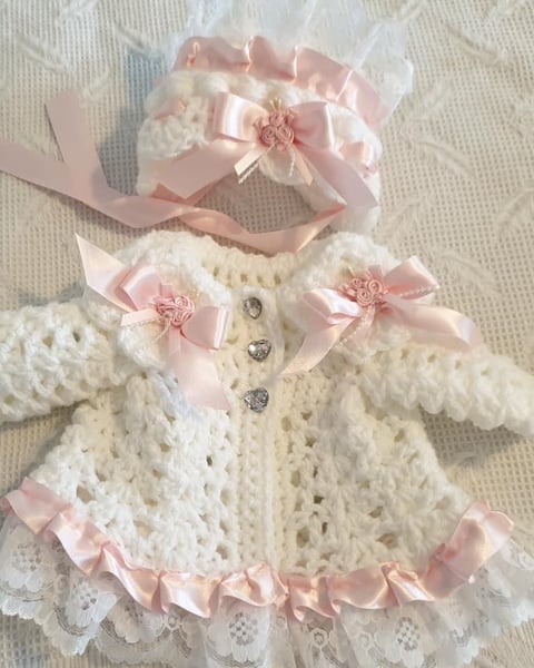 Image of Cardi bonnet with lace and ribbon trim