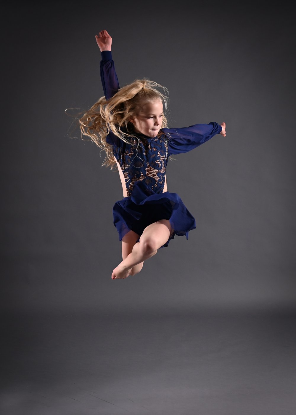 Image of ‘Laci’ lyrical 