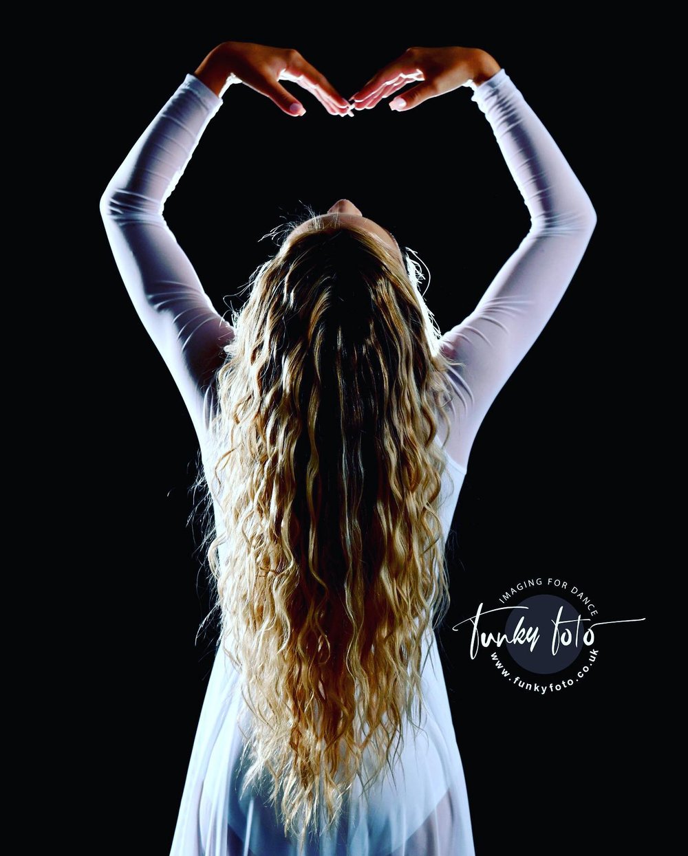 Image of ‘Connie’ lyrical