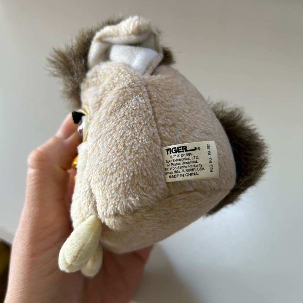 Image of PELUCHE FURBY