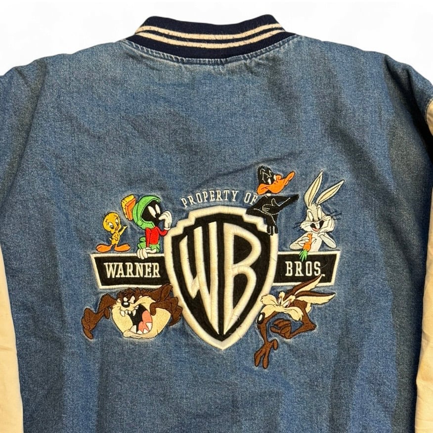 Image of 1990s Warner Brothers Looney Tunes Embroidered Bomber Jacket (M)