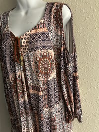 Image 10 of (Gently Used) 3X style & Co. open shoulder sleeve multi top #1094*12#1