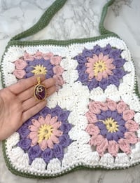 Image 1 of amethyst flower posie creates collaboration