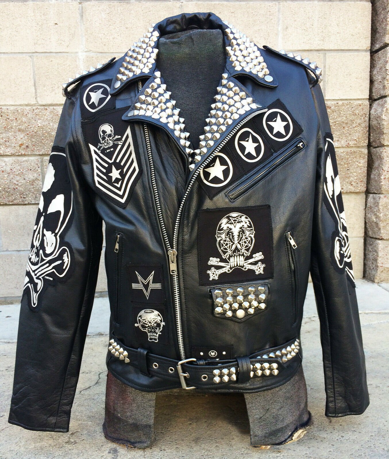 Man casual fashion. dressing in black leather jacket, blue jeans, • wall  stickers | myloview.com