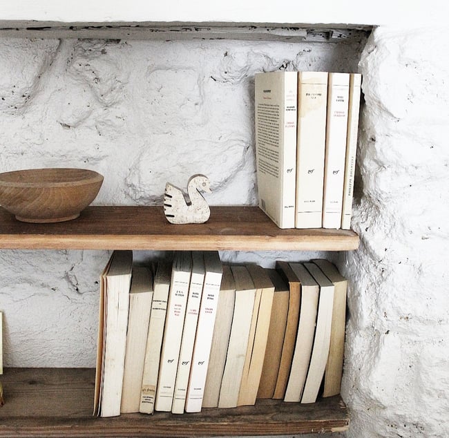 Cygne en travertin . 