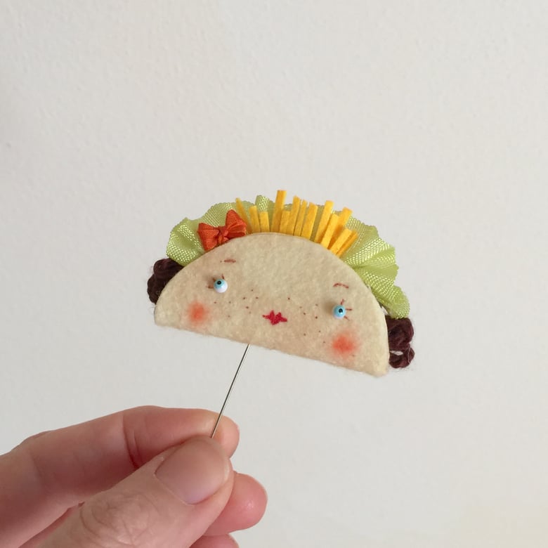 Image of Little Taco Brooch or Toy #4