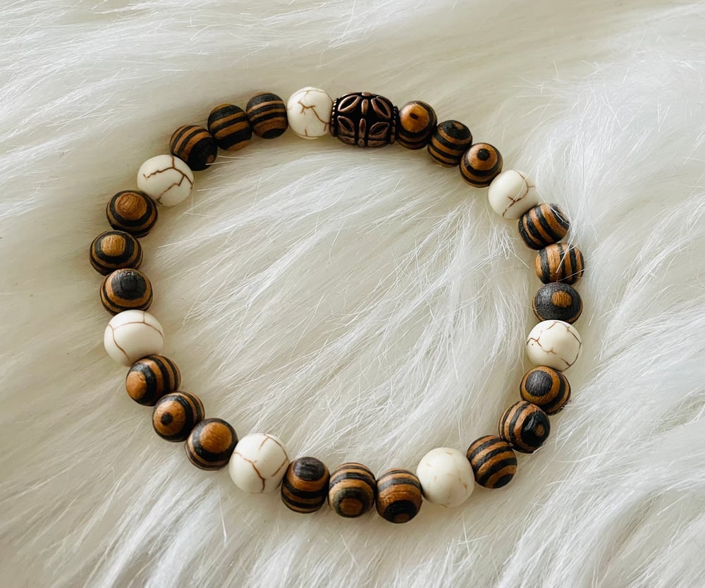 Image of Wood & Howlite 