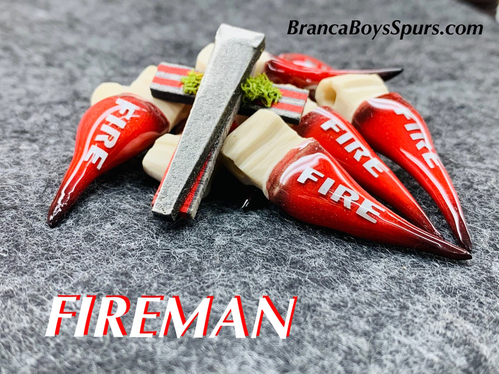 Image of THE FIREMAN Spur Keychain 