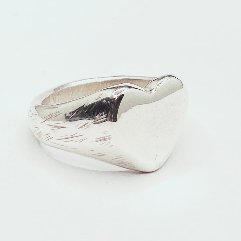 Image of heart* ring