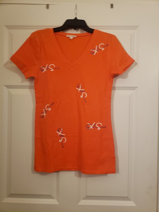 Image of Exclusives women's T-shirts 