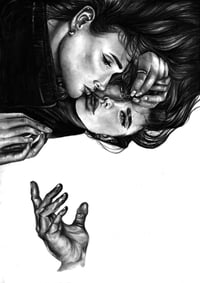 Mujer sobre cristal