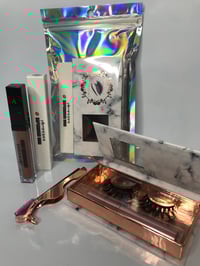 Magnetic Lashes & Lip Gloss