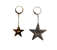 Image 3 of Boucle d'oreille Courte Etoile // Short Star Earring