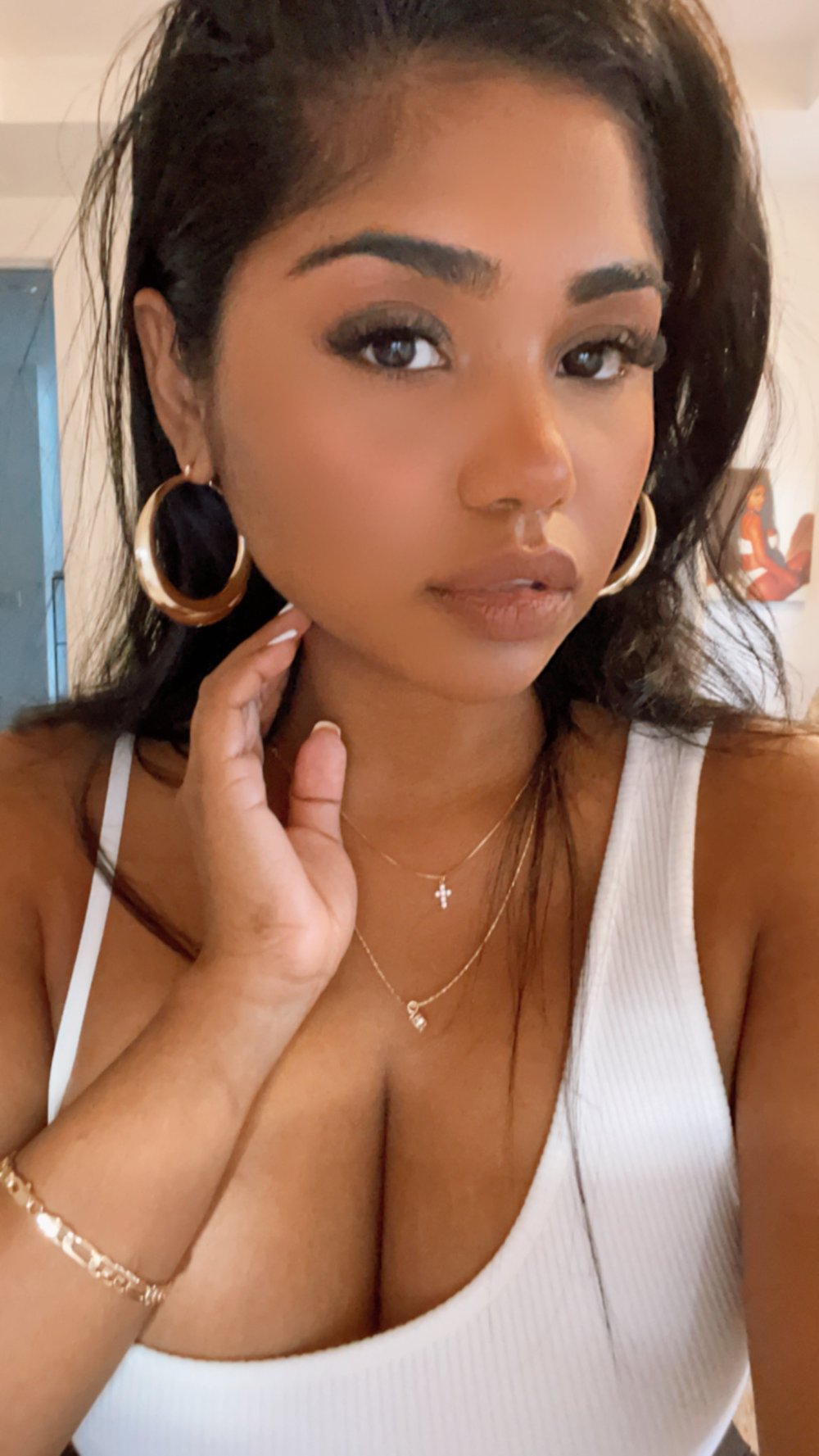 Gitana hoops 