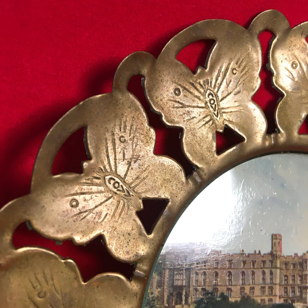 Butterfly-framed Castle