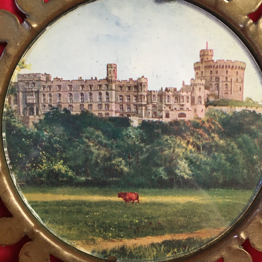 Butterfly-framed Castle