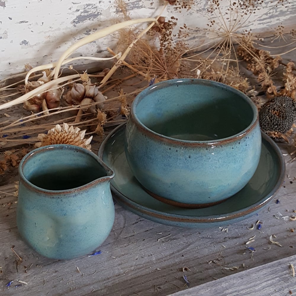 Image of Plate, Bowl, & Tiny Duckling Pitcher: Glacial Waters (Turquoise)