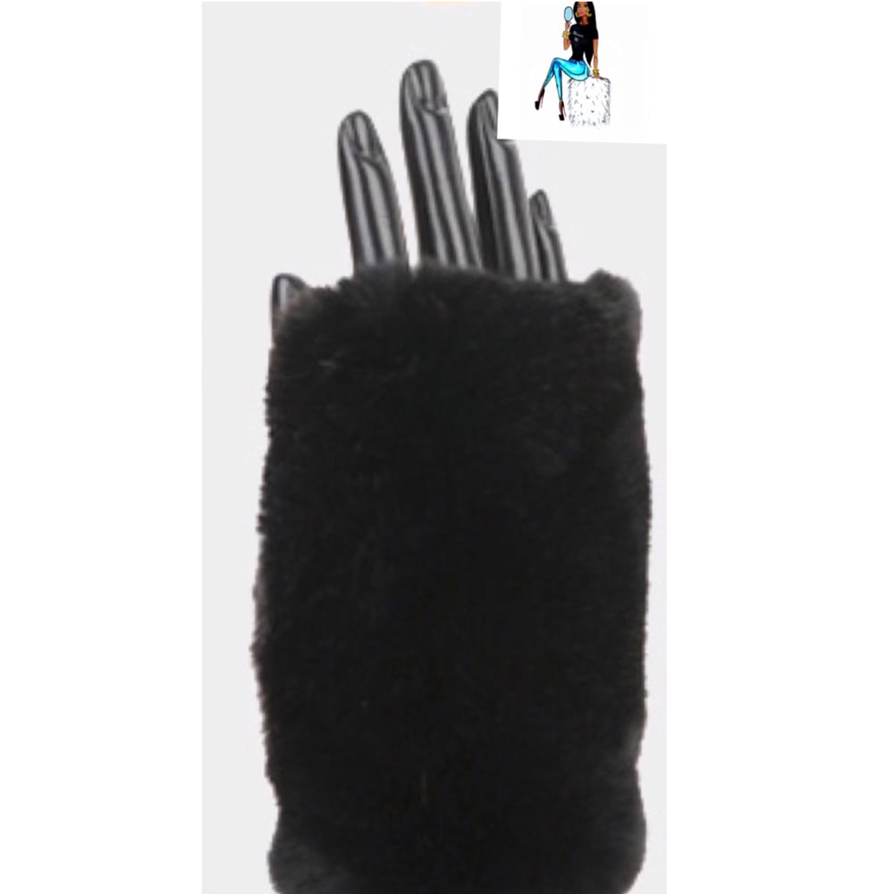 Image of Kimora Fur fingerless gloves 