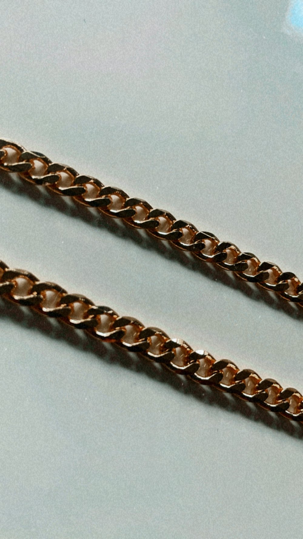 genesis choker 