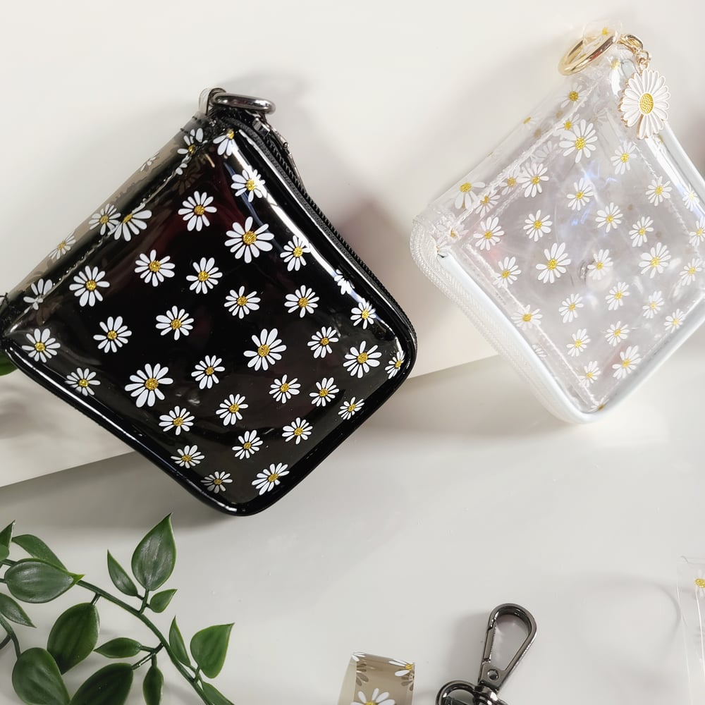 Image of 🌻LYNNIE B JELLY WALLET (FLOWER ROAD COLLECTION)🌻