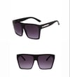 SQUARE FRAME SUNGLASSES 