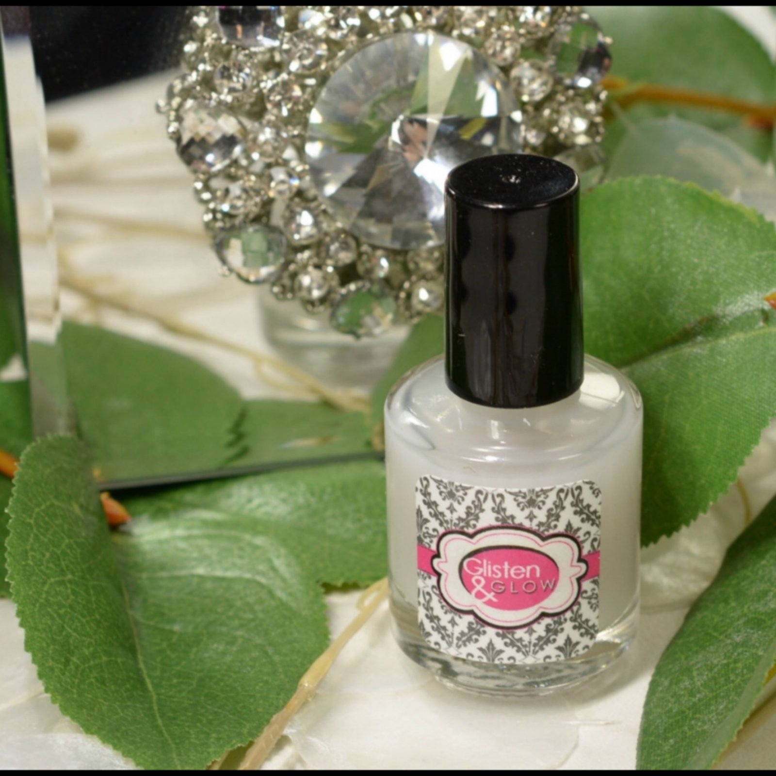 glisten and glow top coat review