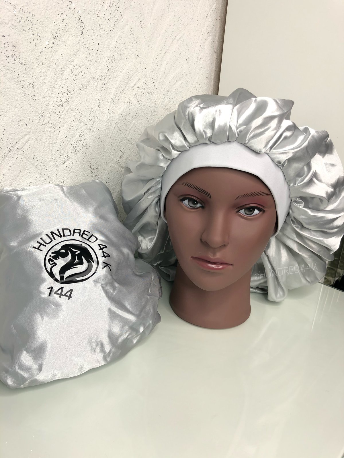 EXTRA LARGE BONNET- SILVER