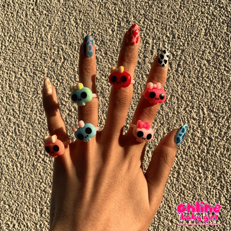Kawaii Skull Rings Image 3