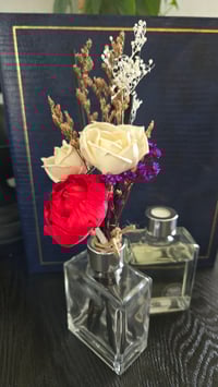 Image 2 of Dainty Collection:Roped Peony and Rose Floral 2 Reed Diffuser