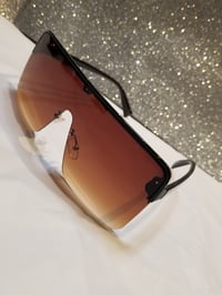 Image 3 of Brown Outshining Sunglasses 