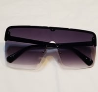 Image 4 of Black Outshining sunglasses 🖤