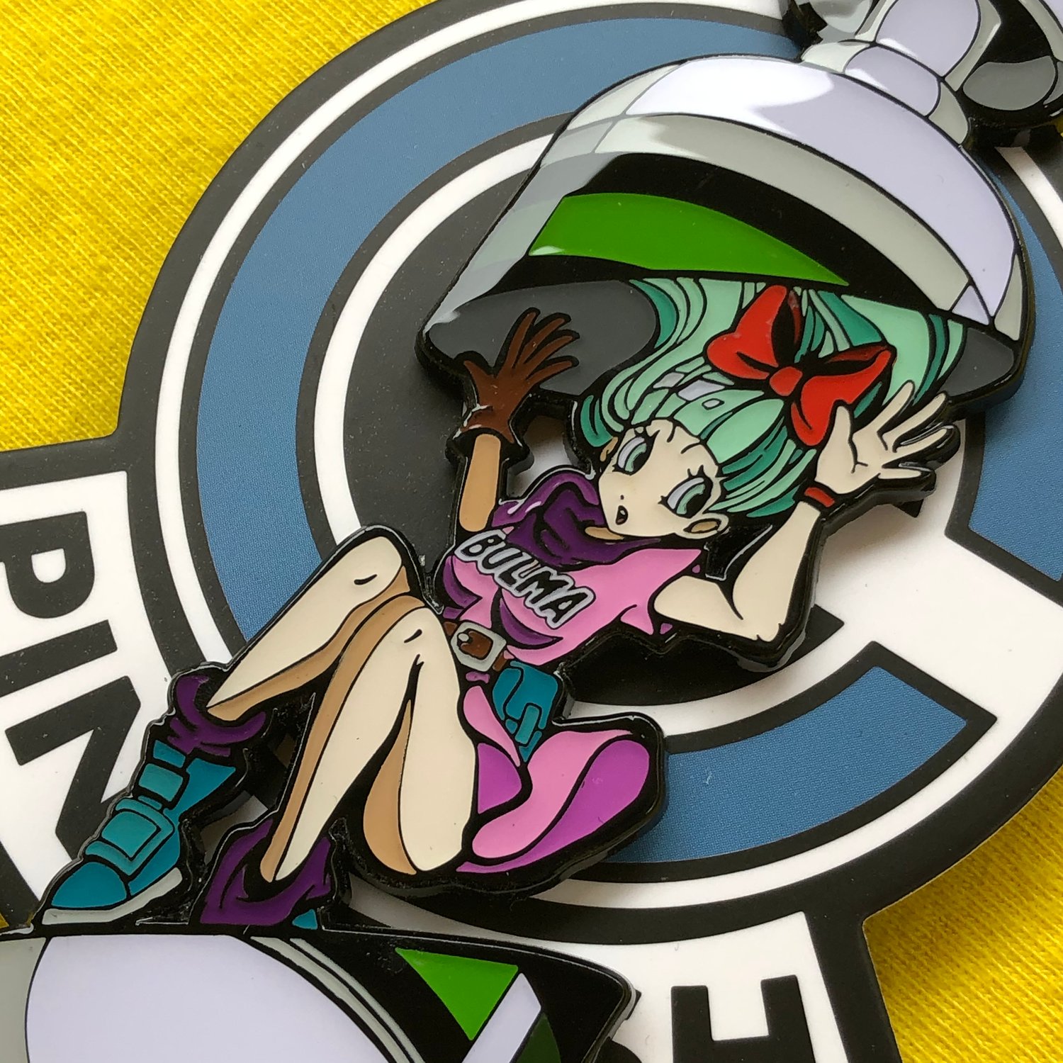 Image of Capsule Split Bulma | Enamel Pin