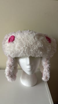 Image 3 of super trapper hat 