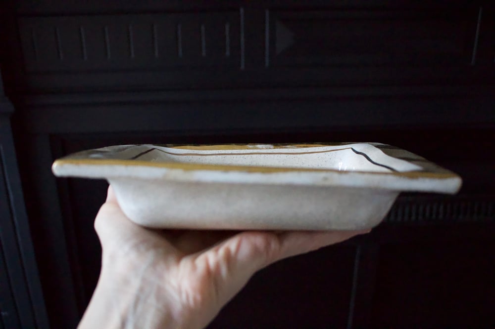 Image of Pelletier Ceramic Vide-Poche or Decorative Dish in Off-White and Gold