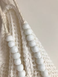 Image 2 of Beads for your home - white glass