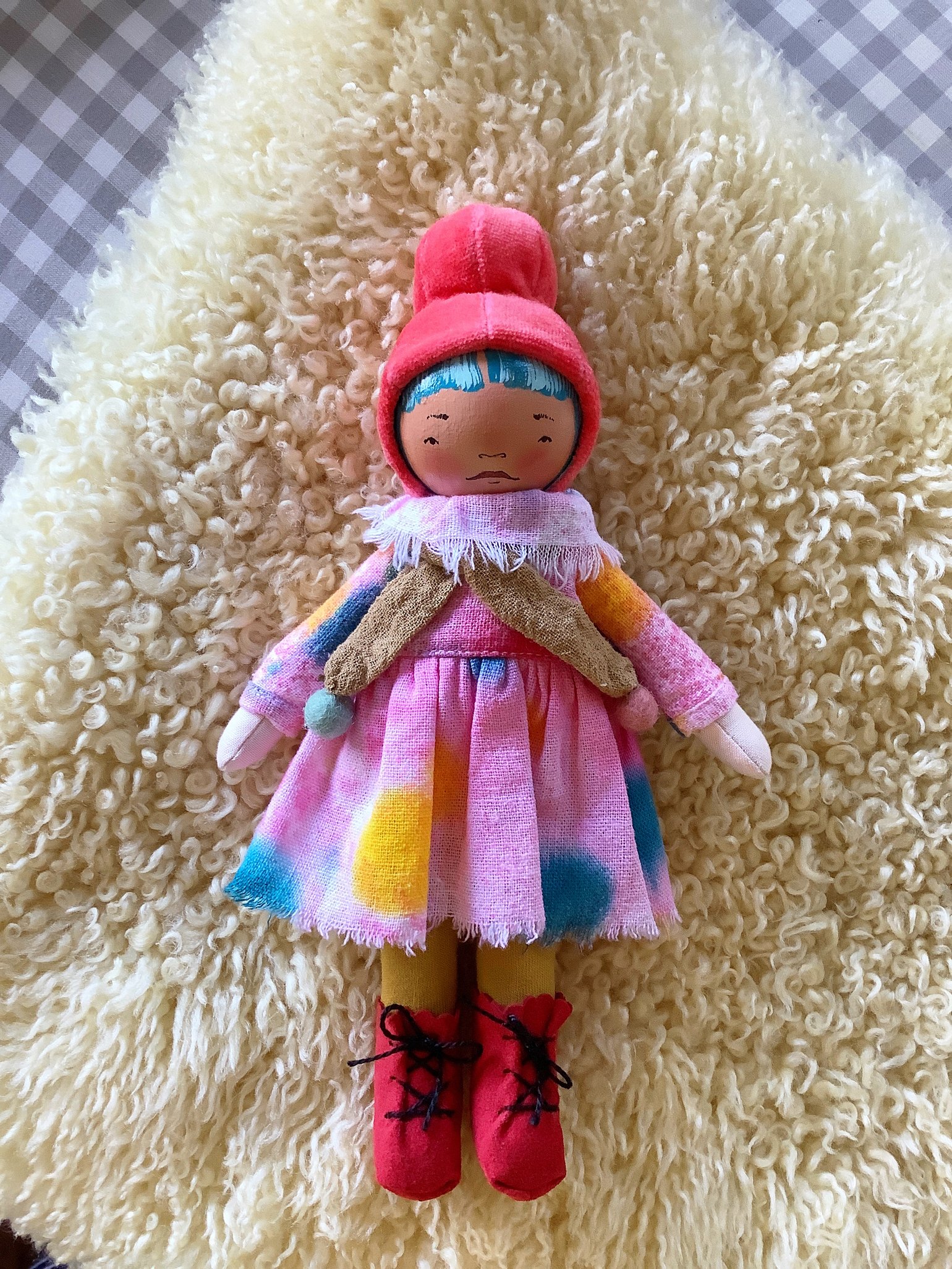 Image of Mini Madchen Cloth and Wood Art Doll : Cyan w/ Berry Bubble