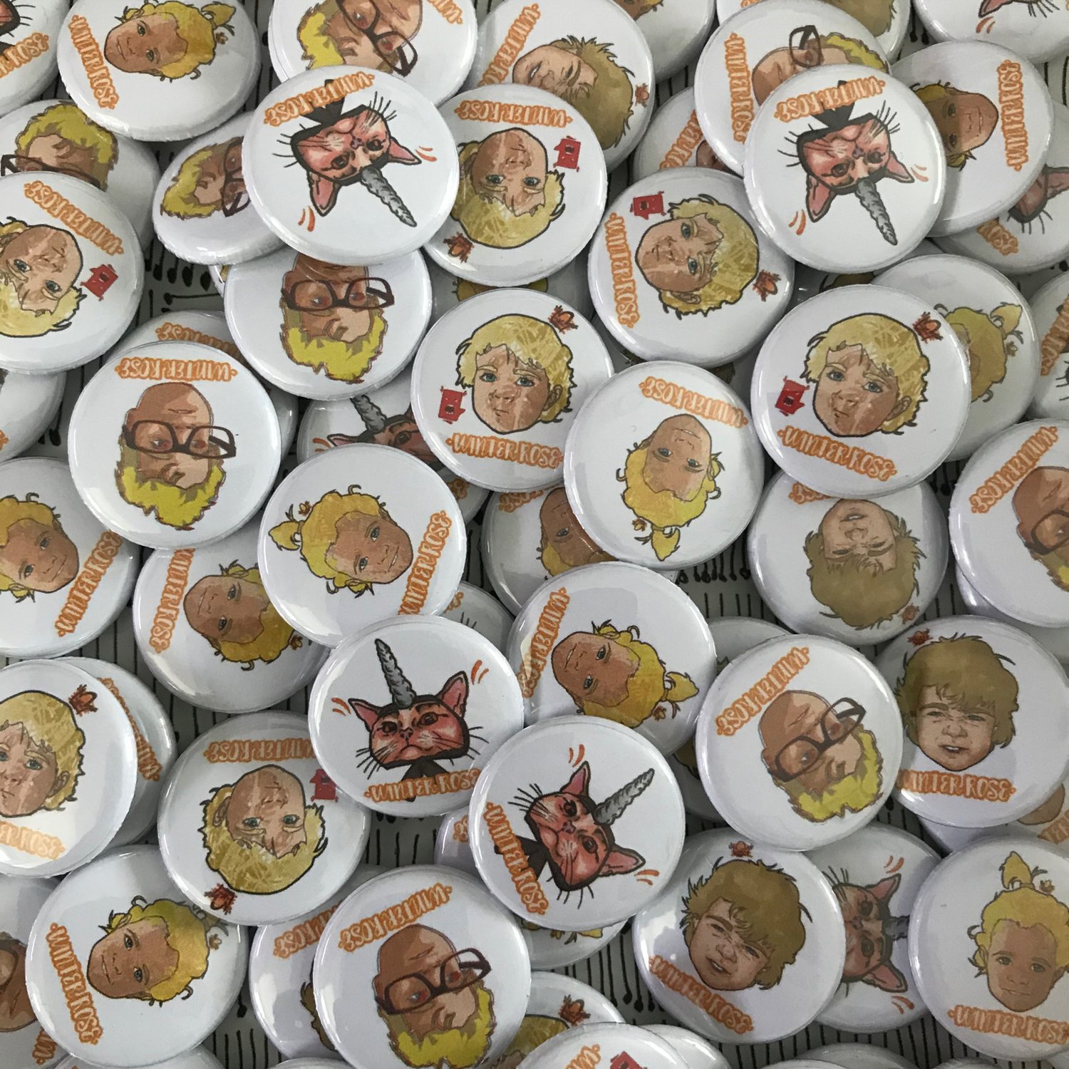 Image of Hmmmbates button Badge pack