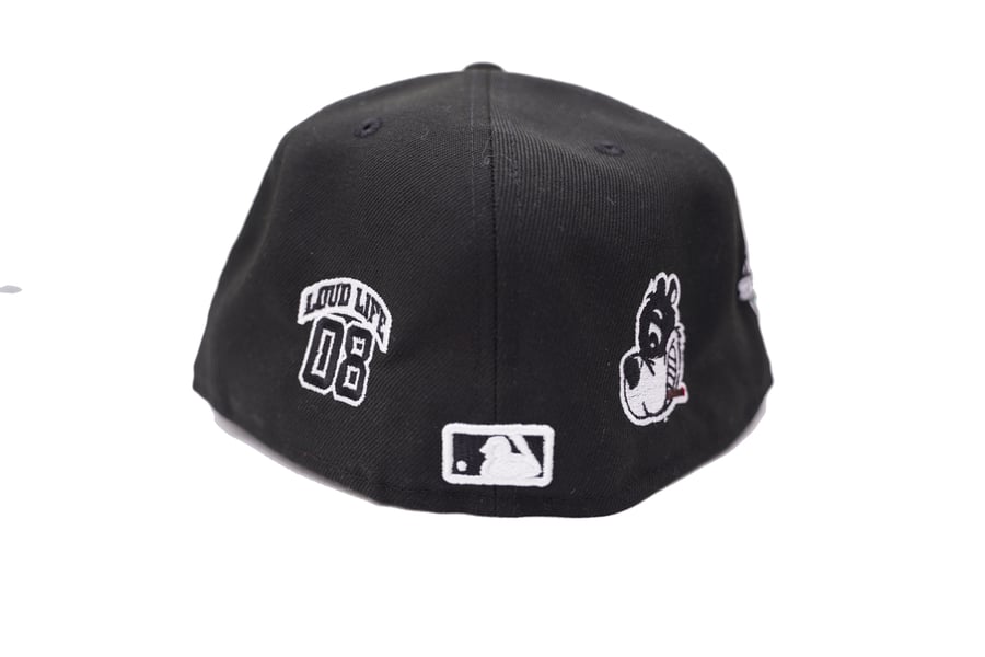 Image of L.A. Skunk the World Series fitted cap (PRE-ORDER)