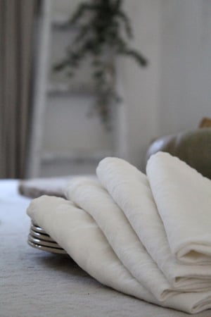 Image of Serviette de table lin lavé - sur commande (SRVTABBLCKC)