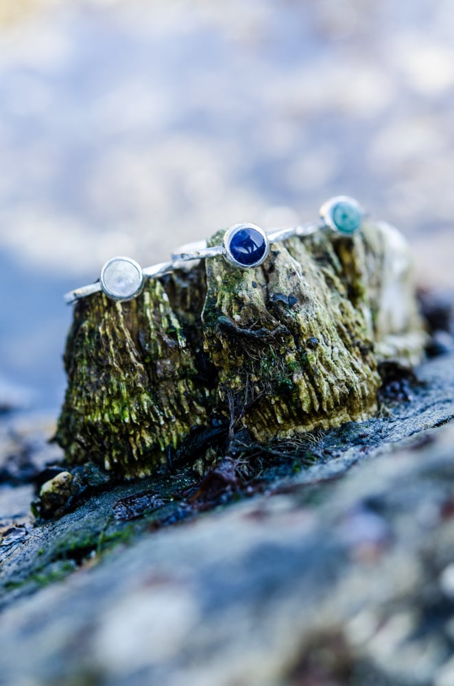 Image of stackable birthstone rings