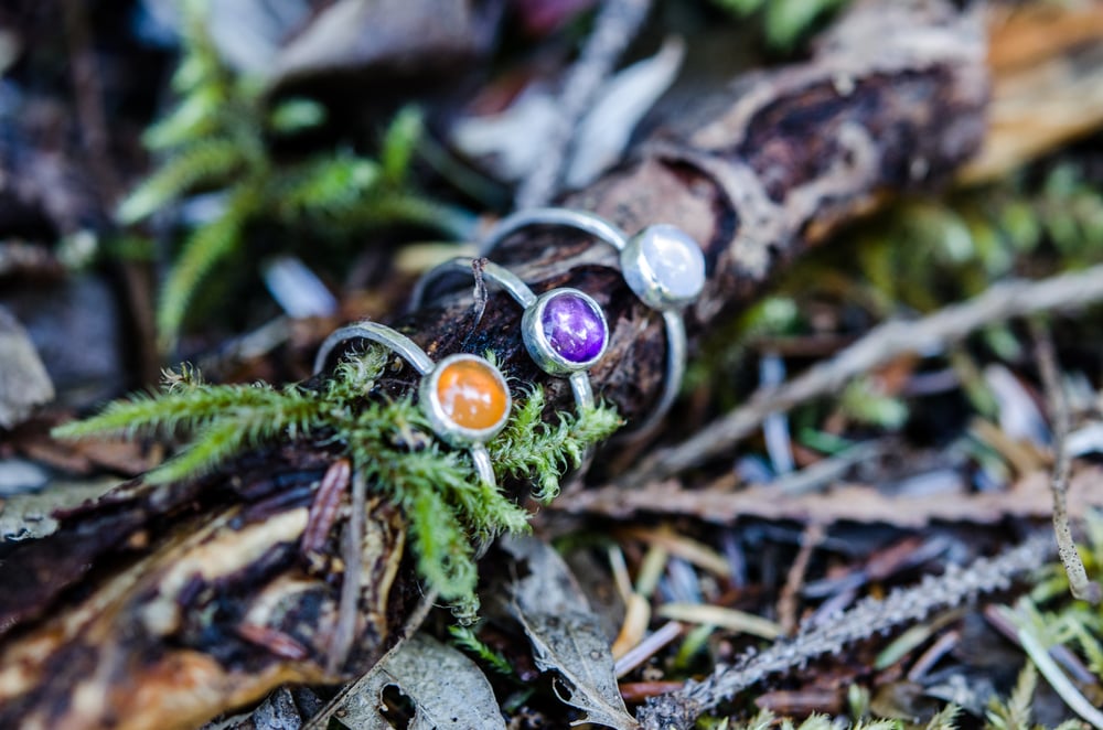 Image of stackable birthstone rings
