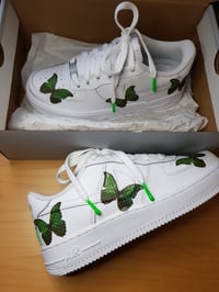 Image 1 of BUTTERFLY GREEN AIR FORCE ONES