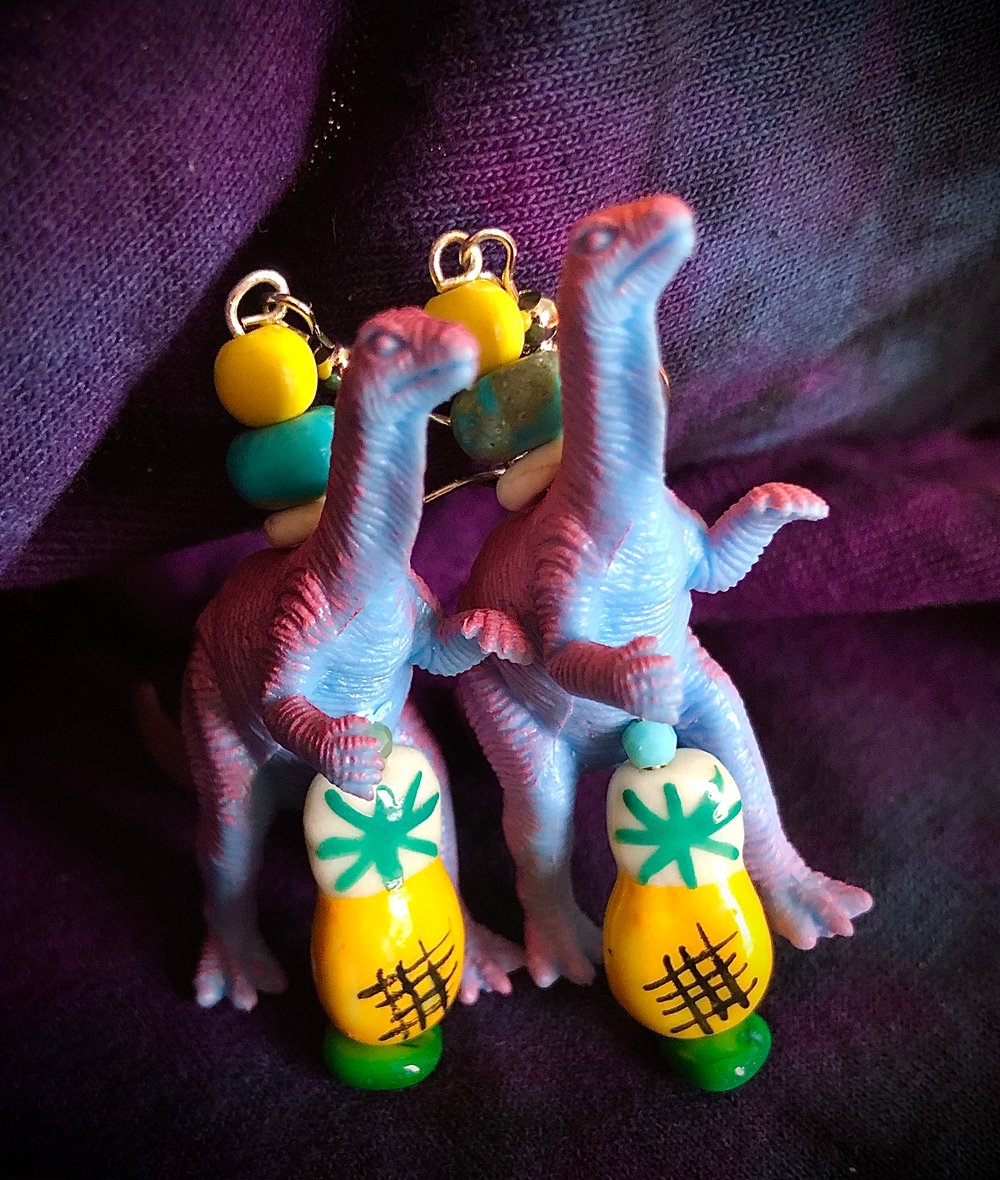 Dinosaur Earrings!  Yaaaaaaas!