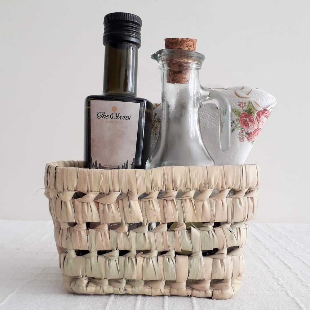 Image of SMALL OPEN WEAVE BOX