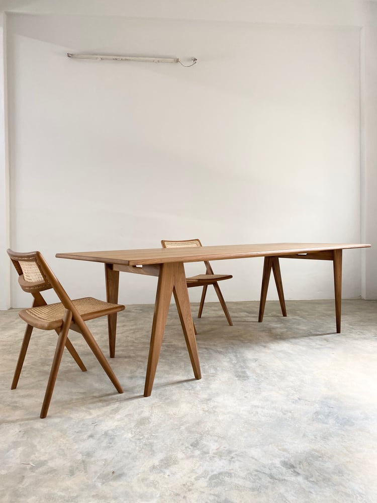 Image of x+l 06 trestle table