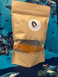 Image 2 of Mixed drippy bath salt (golden grand rising bath salt & love me 1st bath salt)