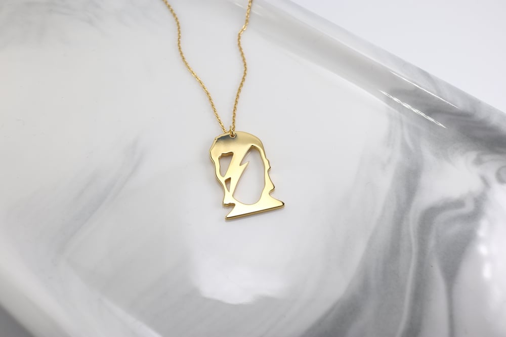 Bowie Inspired Gold Pendant and Chain (925 Silver)