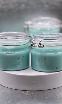 Image 3 of Cashmere Noir and Oud Sugar scrub